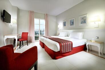 Exe Gran Hotel Solucar - Sanlucar la Mayor