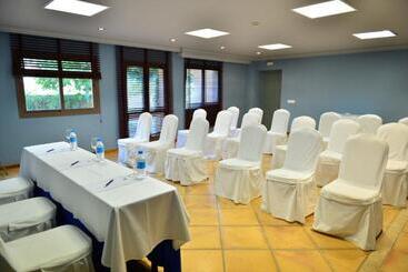 酒店 Guadalmina Spa And Golf Resort