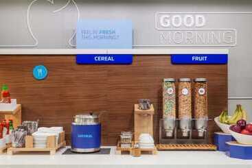هتل Holiday Inn Express & Suites Arlington North – Stadium Area, An Ihg
