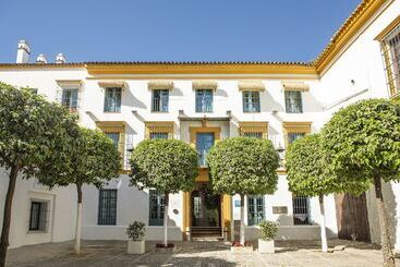 Hospes Las Casas Del Rey De Baeza, A Member Of Design Hotels