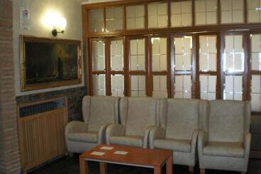 Hotel Hostal Real