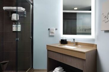 هتل Hyatt House San Diego Sorrento Mesa