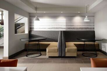 هتل Hyatt House San Diego Sorrento Mesa