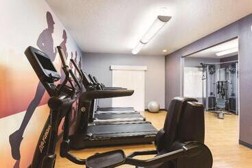هتل Hyatt House San Diego Sorrento Mesa