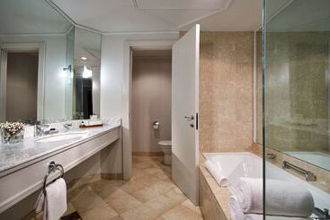 هتل Hyatt Regency Belgrade