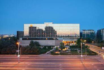 هتل Hyatt Regency Belgrade