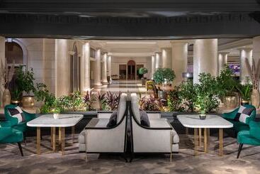 هتل Hyatt Regency Belgrade