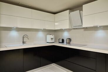 هتل Hyatt Regency Belgrade