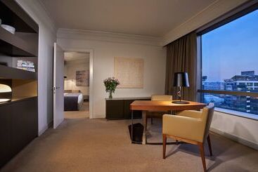 هتل Hyatt Regency Belgrade