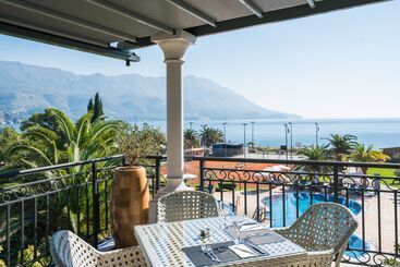 هتل Iberostar Waves Bellevue - All Inclusive