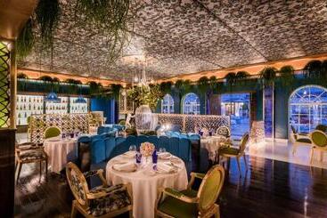 هتل Las Dunas Grand Luxury