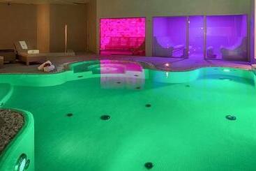 هتل Las Dunas Grand Luxury