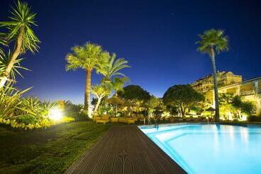 هتل Las Dunas Grand Luxury