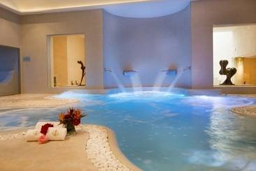 هتل Las Dunas Grand Luxury