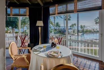 هتل Las Dunas Grand Luxury