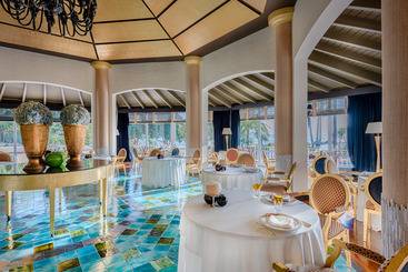 هتل Las Dunas Grand Luxury