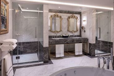 酒店 Melia Hanoi