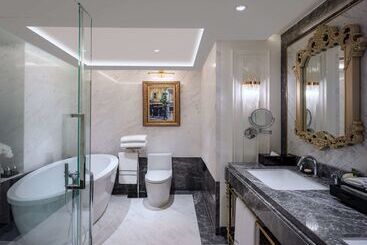 酒店 Melia Hanoi