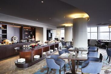 酒店 Melia Hanoi