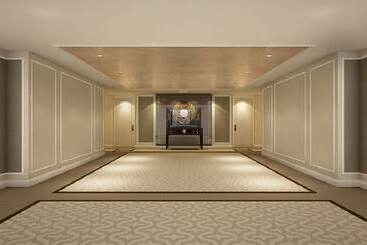 酒店 Melia Hanoi