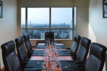酒店 Melia Hanoi