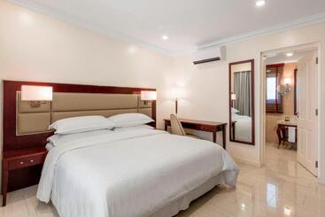 Sheraton Samoa Aggie Grey S Hotel & Bungalows