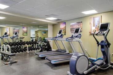 هتل Omni Riverfront New Orleans