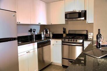 هتل The Windsor Suites Philadelphia