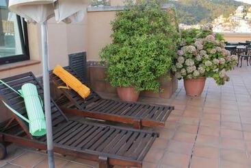 هتل Vila De Tossa
