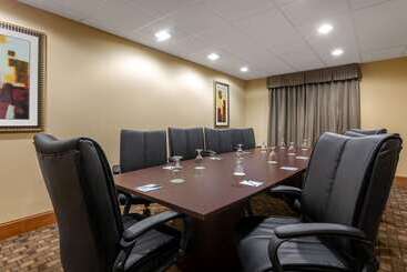 هتل Wingate By Wyndham Macon