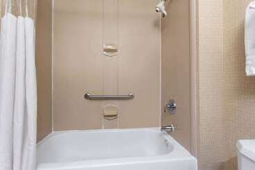 هتل Wingate By Wyndham Macon