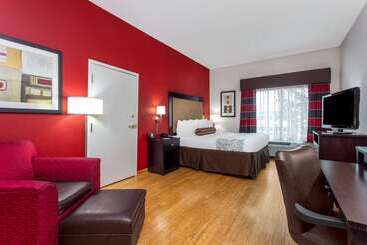 هتل Wingate By Wyndham Macon