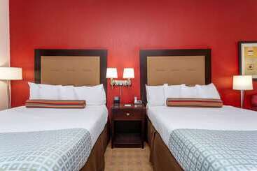 هتل Wingate By Wyndham Macon