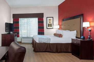 هتل Wingate By Wyndham Macon
