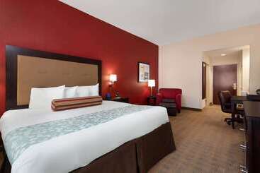 هتل Wingate By Wyndham Macon