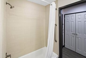 هتل Wingate By Wyndham Macon