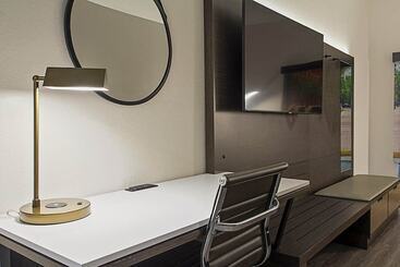 هتل Wingate By Wyndham Macon