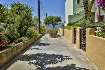 هتل Haraki Mare Studios & Apartments