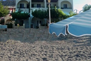 هتل Haraki Mare Studios & Apartments