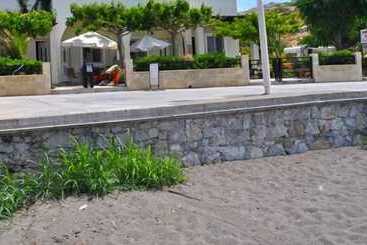 هتل Haraki Mare Studios & Apartments