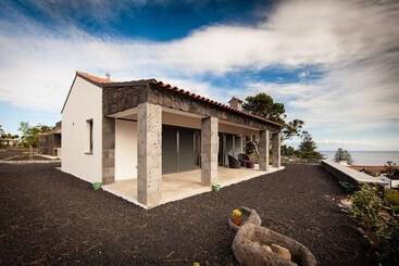 Villa 4 Seasons