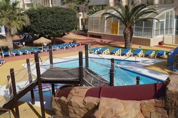 Apartamentos Mar y Golf