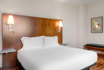 Ac Hotel Alcalá De Henares By Marriott