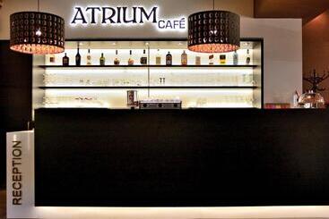 هتل Atrium