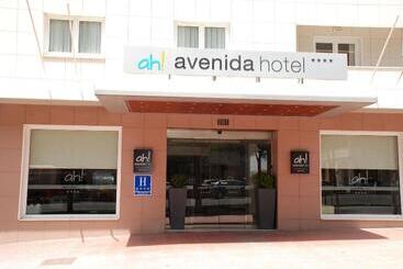 هتل Avenida