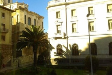 هتل Bahia