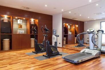 酒店 B&B Ciudad de Lleida