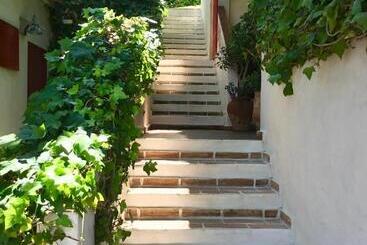 هتل Casa Do Rio / Tavira Inn   Adults Only