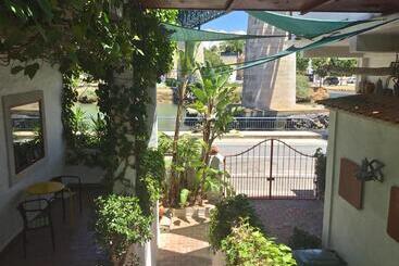 هتل Casa Do Rio / Tavira Inn   Adults Only