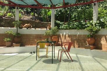 هتل Casa Do Rio / Tavira Inn   Adults Only